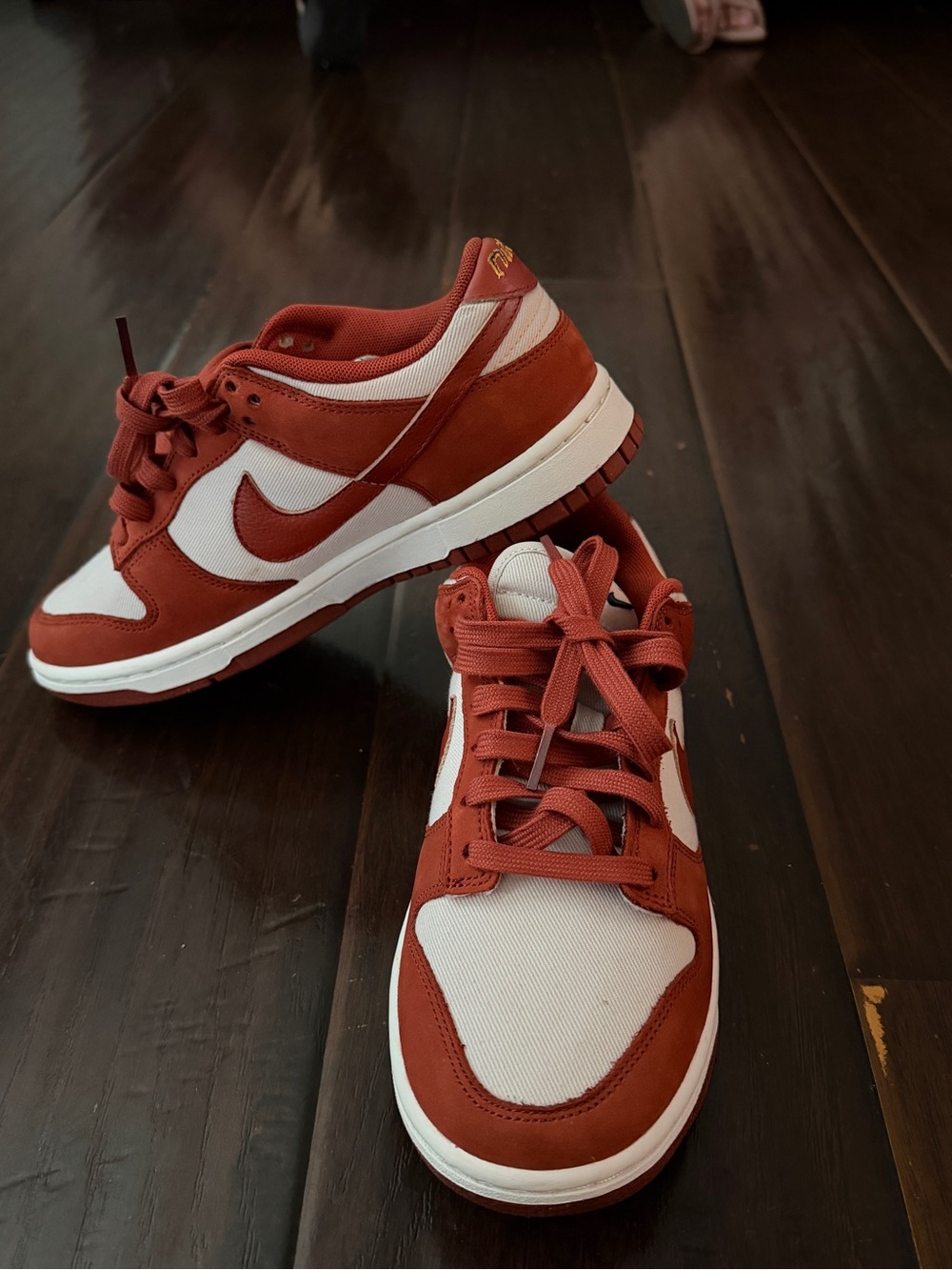 Nike Low-Top Sneakers in Rust Red and White❤️🤍